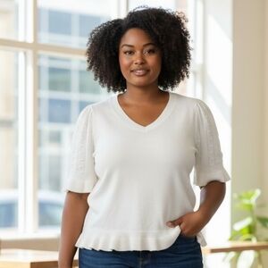 Beige Sweatshirt Short Sleeve NWT (SW9)